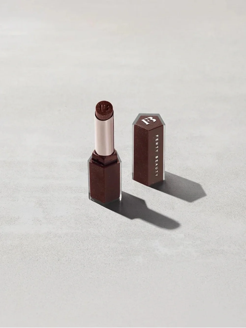 Fenty Beauty Gloss Bomb Stix Hot Chocolit